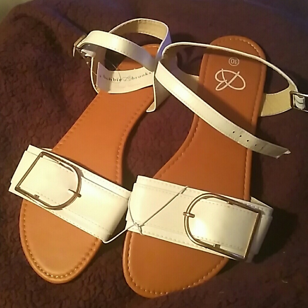 Sandles